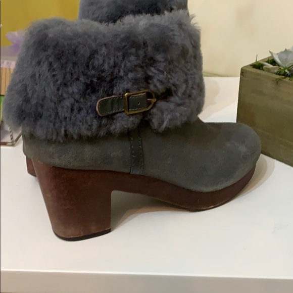 Booties - Picture 5 of 8